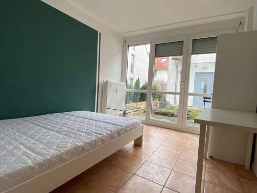 Wohnung zur Miete 400 € 1 Zimmer 12 m² frei ab sofort Adlerplatz 1/13 Winnenden 71364