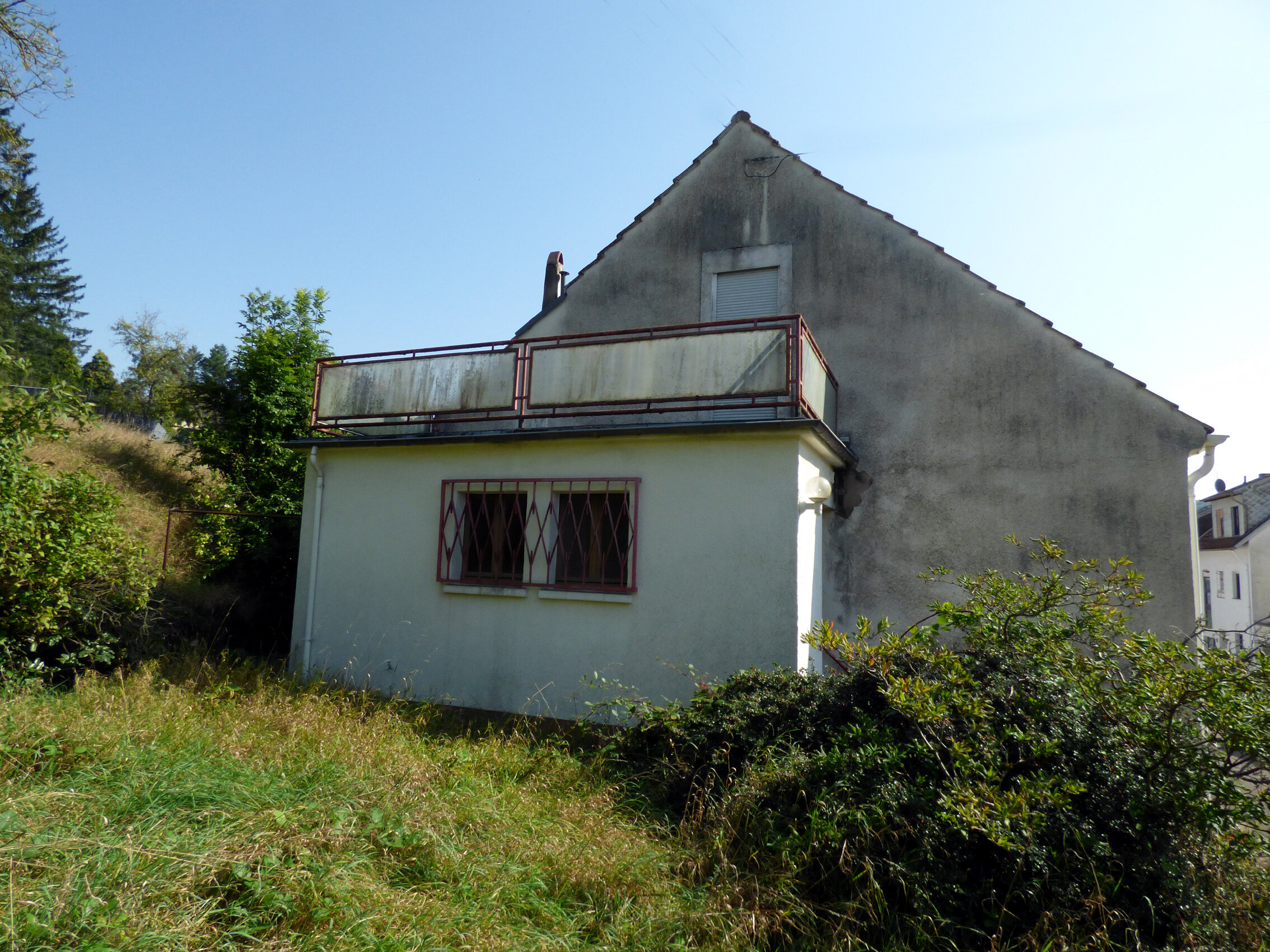 schickes 1 FH mit tollem Garten in ruhiger Lage für Handwerker