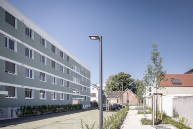 Wohnung zur Miete nur mit Wohnberechtigungsschein 305 € 1 Zimmer 12,5 m² 2. Geschoss frei ab 01.03.2025 Friedberger Straße 145 Hochzoll Augsburg 86163