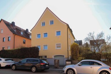 Mehrfamilienhaus zum Kauf als Kapitalanlage geeignet 939.000 € 12 Zimmer 251 m² 563,1 m² Grundstück Feuerbach - Mitte Stuttgart 70469