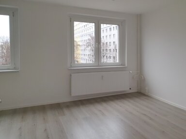 Wohnung zur Miete 333 € 3 Zimmer 59,9 m² 9. Geschoss Richard-Paulick-Straße 8 Südliche Neustadt Halle (Saale) 06124