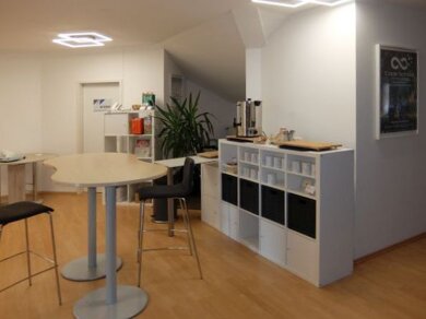 Bürogebäude zur Miete 2.900 € 3 Zimmer 80 m² Bürofläche Sallern-Gallingkofen Regensburg 93057