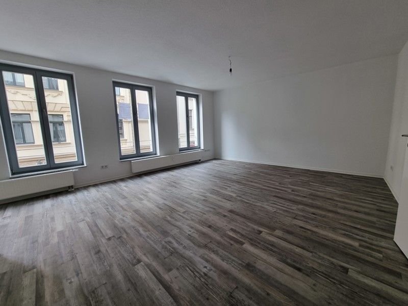 Wohnung zur Miete 585 € 2 Zimmer 65 m²<br/>Wohnfläche 1.<br/>Geschoss 10.11.2024<br/>Verfügbarkeit Kleine Ulrichstr. 21 Altstadt Halle (Saale) 06108