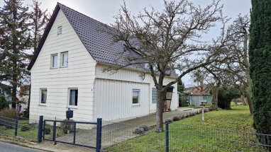 Einfamilienhaus zum Kauf 125.000 € 5 Zimmer 132 m² 1.334 m² Grundstück Schöningen Schöningen 38364