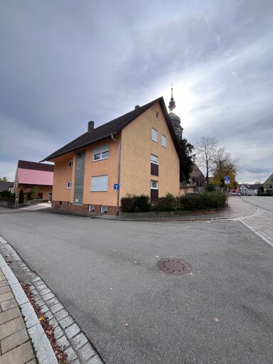 Wohnung zur Miete 1.000 € 4 Zimmer 125 m² EG frei ab sofort Kirchplatz 2 Aurach Aurach 91589