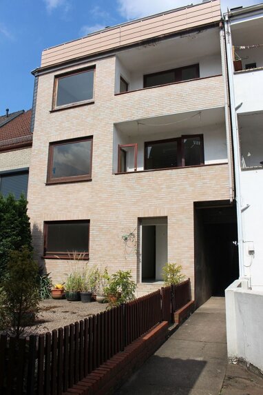 Reihenmittelhaus zum Kauf 239.000 € 8 Zimmer 170 m² 170 m² Grundstück Ladestraße 40 Woltmershausen Bremen 28197