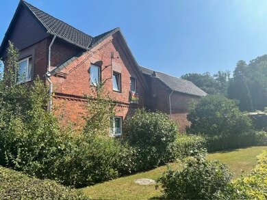 Haus zum Kauf als Kapitalanlage geeignet 240.000 € 8 Zimmer 280 m² 3.225 m² Grundstück Neu Darchau Neu Darchau 29490