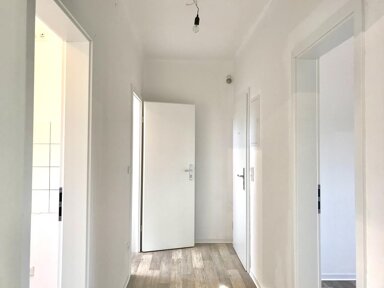 Wohnung zur Miete 379 € 3 Zimmer 41,2 m² 3. Geschoss frei ab 14.03.2025 Pestalozzistraße 12 Versmold Versmold 33775