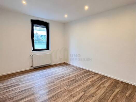 Wohnung zur Miete 550 € 3 Zimmer 16 m² Mitte Stuttgart 70182