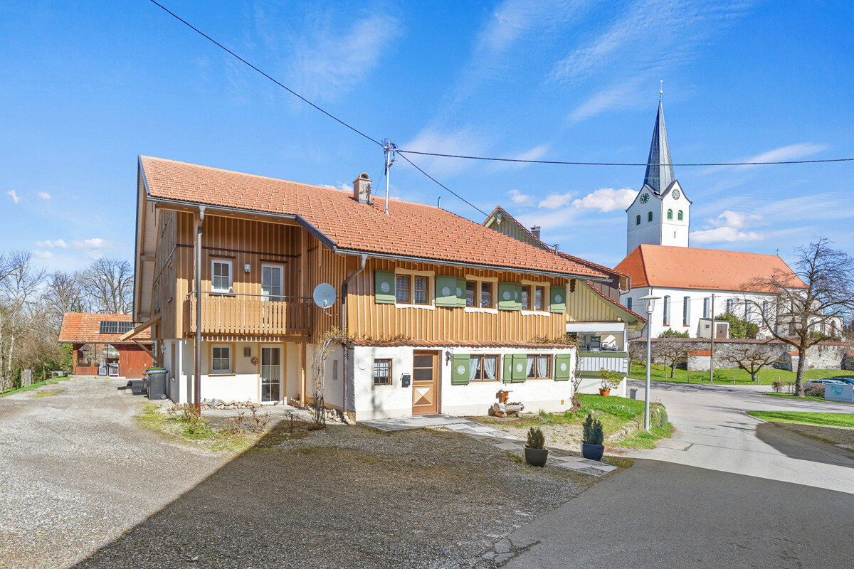 Mehrfamilienhaus zum Kauf 689.000 € 9 Zimmer 295 m² 1.412 m² Grundstück Ratzenried Argenbühl / Ratzenried 88260