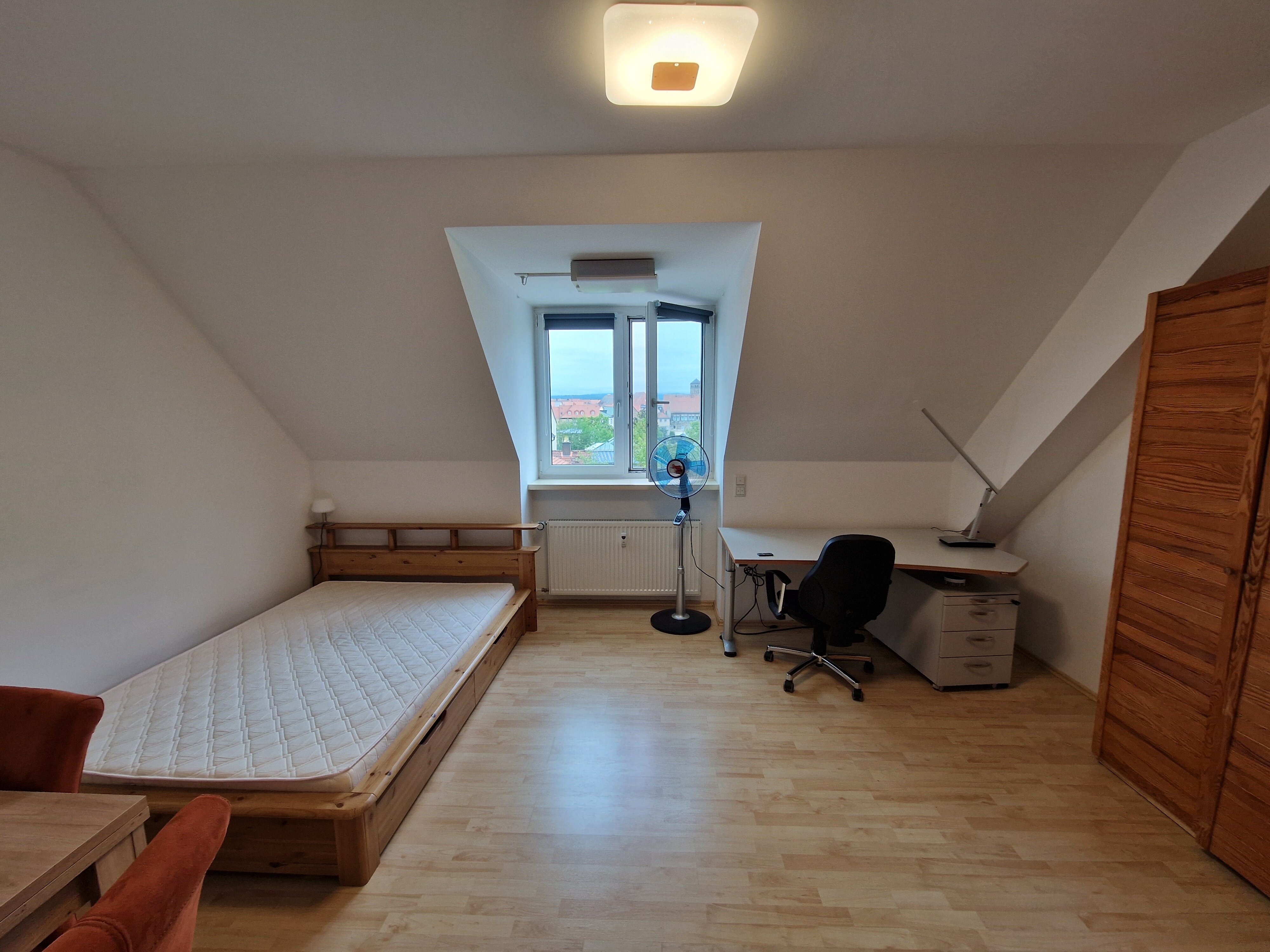Apartment zur Miete 395 € 1 Zimmer 29 m²<br/>Wohnfläche Ab sofort<br/>Verfügbarkeit City Bayreuth 95444
