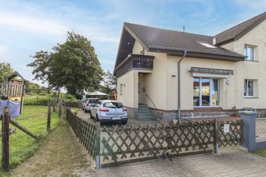 Doppelhaushälfte zum Kauf 149.000 € 5 Zimmer 122,1 m² 499,1 m² Grundstück Siedenbrünzow Siedenbrünzow 17111