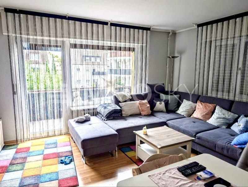 Einfamilienhaus zum Kauf 865.000 € 10 Zimmer 209 m²<br/>Wohnfläche 371 m²<br/>Grundstück Sindlingen Frankfurt am Main 65931