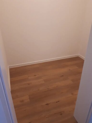 Wohnung zur Miete 700 € 3 Zimmer 106 m² frei ab sofort Meerweinstraße Ost Gießen 35394