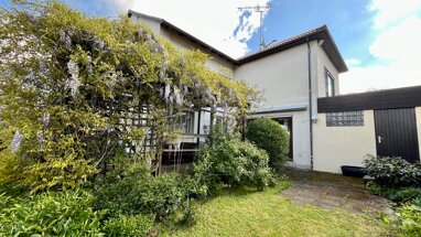 Mehrfamilienhaus zum Kauf 595.000 € 9 Zimmer 195 m² 609 m² Grundstück Neckargartach - Süd Heilbronn 74078