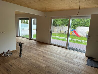 Terrassenwohnung zum Kauf provisionsfrei 540.000 € 5 Zimmer 126 m² frei ab sofort Oberndorf bei Salzburg 5110