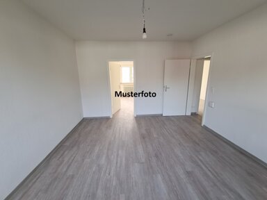 Wohnung zur Miete 475 € 2,5 Zimmer 49,2 m² 1. Geschoss frei ab 25.12.2024 Schützenstr. 153 Weitmar - Mitte Bochum 44795