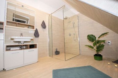 Wohnung zur Miete 720 € 3 Zimmer 90 m² Herzog-Friedrich-Straße 70 Exerzierplatz Kiel 24103