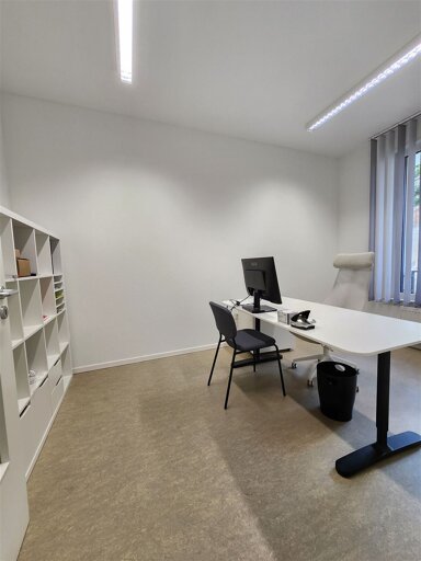 Büro-/Praxisfläche zum Kauf 89.000 € 2 Zimmer 37,3 m² Bürofläche Malsch b Wiesloch 69254