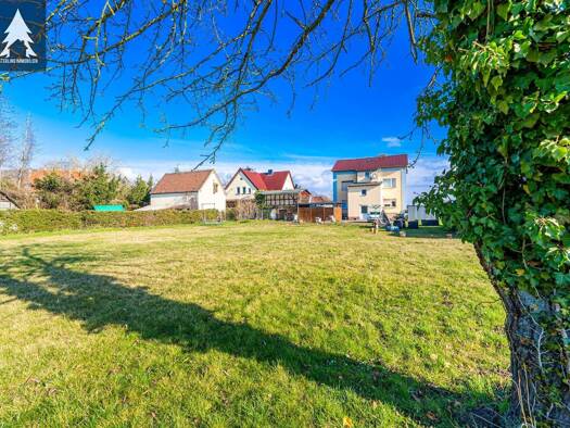 Mehrfamilienhaus zum Kauf als Kapitalanlage geeignet 179.000 € 11 Zimmer 208 m² 2.304 m² Grundstück Haldenstraße 29 Nachterstedt 06469