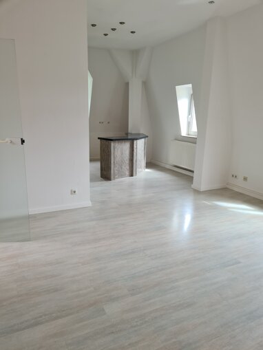 Wohnung zur Miete 350 € 2 Zimmer 52 m² 2. Geschoss Promenade 29 Weißenfels Weißenfels 06667