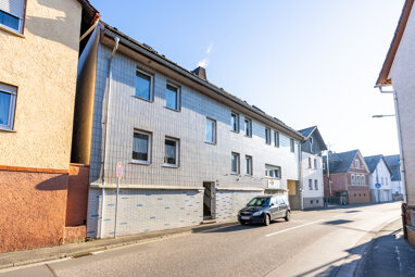 Einfamilienhaus zum Kauf 299.000 € 7 Zimmer 210 m² 1.131 m² Grundstück Daubringen Staufenberg 35460