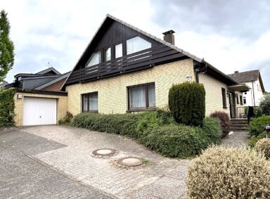 Einfamilienhaus zum Kauf 240.000 € 6 Zimmer 160 m² 535 m² Grundstück Höxter - Kernstadt Höxter 37671