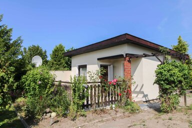 Einfamilienhaus zum Kauf 74.900 € 2 Zimmer 26,2 m² 349,2 m² Grundstück Spycker Glowe 18551