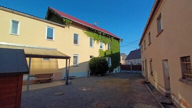 Wohn- und Geschäftshaus zum Kauf als Kapitalanlage geeignet 400.000 € 9 Zimmer 256 m² 3.230 m² Grundstück Grubnitz Bennewitz / Grubnitz 04828