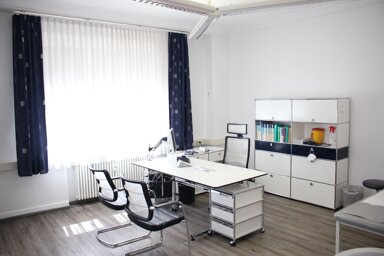 Praxisfläche zur Miete 1.350 € 7 Zimmer 137 m² Bürofläche Balingen Balingen 72336