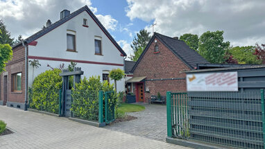 Einfamilienhaus zum Kauf 335.000 € 3 Zimmer 112,6 m² 1.315 m² Grundstück Blumenviertel Dinslaken 46537