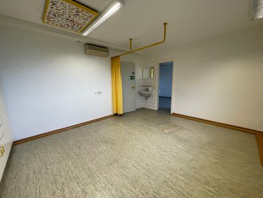 Bürofläche zur Miete 850 € 6 Zimmer 115 m² Bürofläche Geislingen Geislingen an der Steige 73312