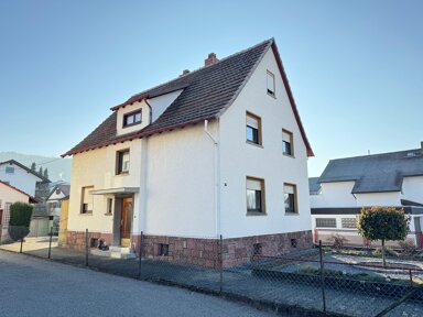 Haus zum Kauf 450.000 € 7 Zimmer 140 m² 635 m² Grundstück frei ab sofort Schulstraße 34 Seeheim Seeheim-Jugenheim 64342