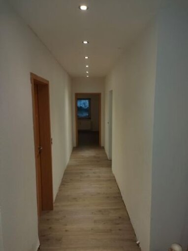 Wohnung zur Miete 850 € 3 Zimmer 90 m² 1. Geschoss Eschbachstr. 15 Burg - Dorperhof Solingen 42659