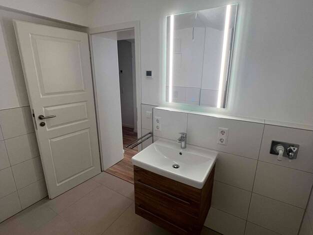 Wohnung zur Miete 745 € 3 Zimmer 67,8 m² 1. Geschoss Dresden 01277