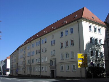 Wohnung zur Miete 183 € 2 Zimmer 38 m² 1. Geschoss Siegener Straße 1 Neundorfer Vorstadt Plauen 08523