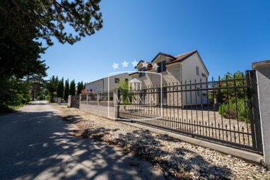 Villa zum Kauf 495.000 € 8 Zimmer 268 m² 573 m² Grundstück Privlaka, Sabunike