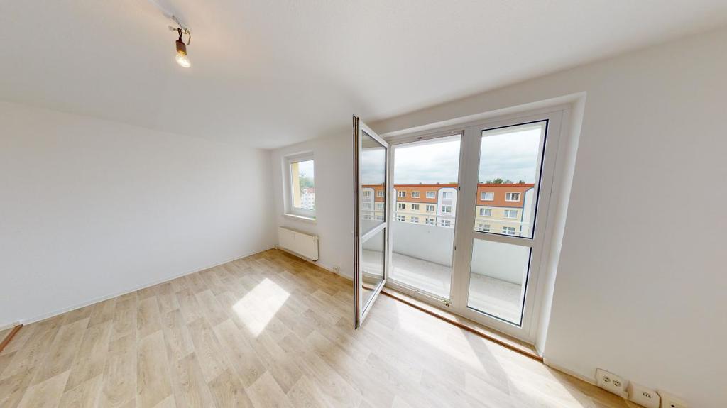 Wohnung zur Miete 318 € 3 Zimmer 57,2 m²<br/>Wohnfläche 4.<br/>Geschoss 01.12.2024<br/>Verfügbarkeit Zeisigwaldstr. 54 Yorckgebiet 231 Chemnitz 09130