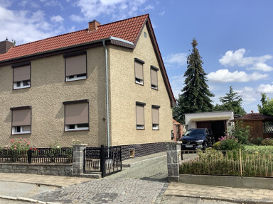 Doppelhaushälfte zum Kauf 138.500 € 4 Zimmer 120 m² 459 m² Grundstück Luisenstraße 10 Oschersleben Oschersleben 39387