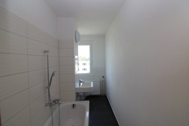 Wohnung zur Miete 349 € 3 Zimmer 57,5 m² 1. Geschoss Ziolkowskistraße 15 Wasserberg - Süd Freiberg 09599