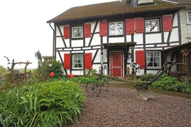 Einfamilienhaus zur Miete 1.750 € 9 Zimmer 210 m² 642 m² Grundstück Hauptstraße 5 Berghausen Gummersbach 51647
