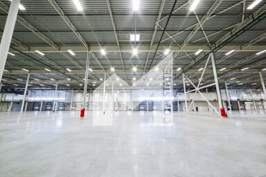 Lagerhalle zur Miete provisionsfrei 17.736 m² Lagerfläche teilbar ab 9.724 m² Porz Köln 51145