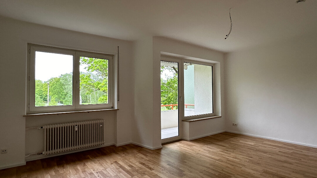 Wohnung zur Miete 877,02 € 4 Zimmer 93,3 m²<br/>Wohnfläche 2. Stock<br/>Geschoss Gebbertstr. 142 Sebaldus Erlangen 91058