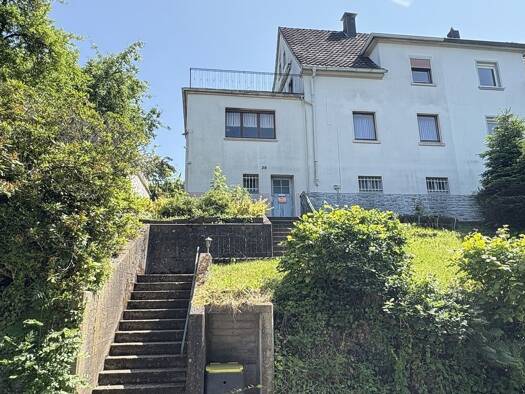 Doppelhaushälfte zum Kauf 108.000 € 5 Zimmer 111 m² 377 m² Grundstück Altena 58762