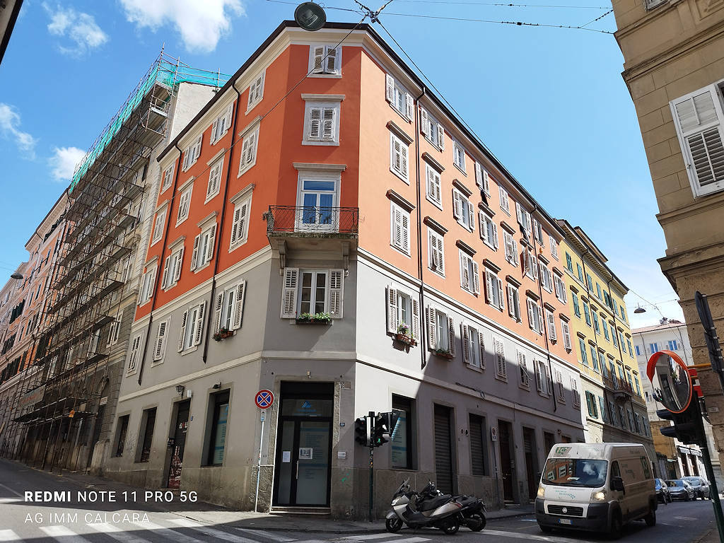 Mehrfamilienhaus zum Kauf 1.100.000 € 32 Zimmer via Gatteri, 22 Trieste 34125