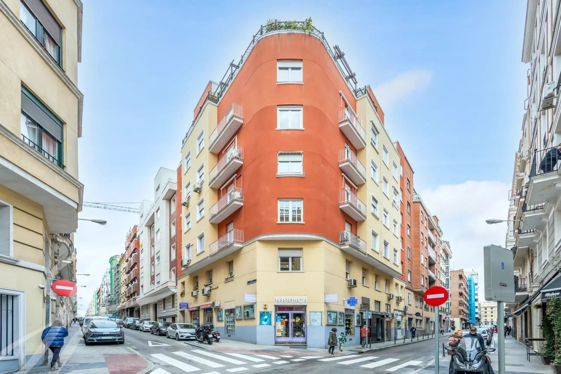 Studio zum Kauf provisionsfrei 850.000 € 120 m²<br/>Wohnfläche 2.<br/>Geschoss Madrid 28008