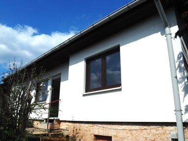 Einfamilienhaus zum Kauf 265.000 € 4,5 Zimmer 110 m² 539 m² Grundstück Breitenbach Bebra 36179