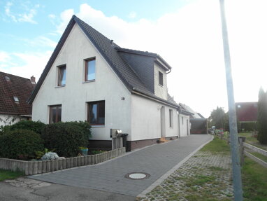 Mehrfamilienhaus zur Miete 645 € 2,5 Zimmer 68 m² 890 m² Grundstück Wahlbezirk 05 Elmshorn 25337