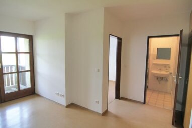 Apartment zur Miete nur mit Wohnberechtigungsschein 258,37 € 2 Zimmer 35,5 m² 2. Geschoss Ziegetsdorferstr. 36 Ziegetsdorf - Königswiesen-Süd - Neuprüll Regensburg 93051