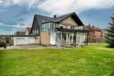 Einfamilienhaus zum Kauf 349.000 € 9 Zimmer 172 m² 851 m² Grundstück Barsinghausen - Süd Barsinghausen 30890